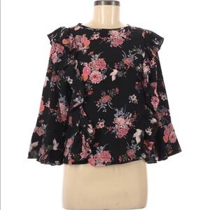 Lipslide 3/4 sleeve ruffle blouse size M GUC